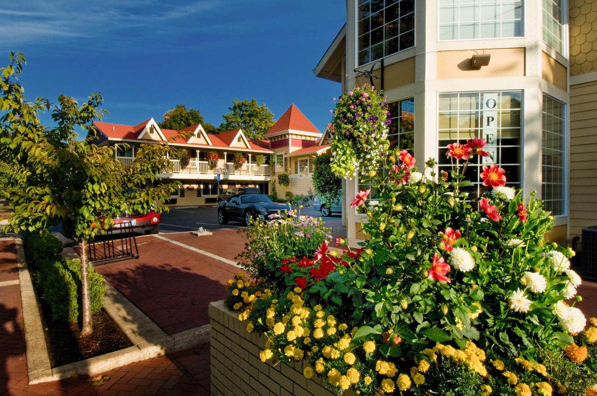Silverton Inn & Suites Exteriér fotografie